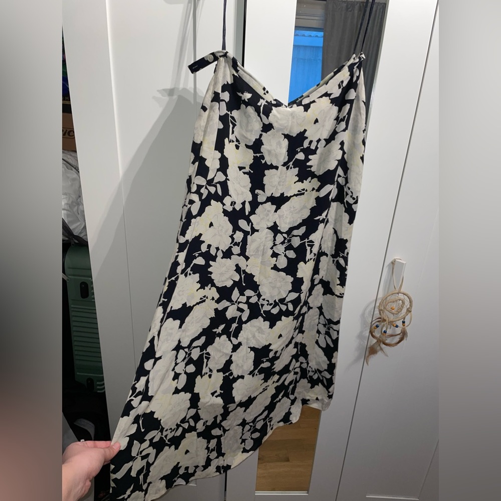 Skirt - Picture 7 of 8